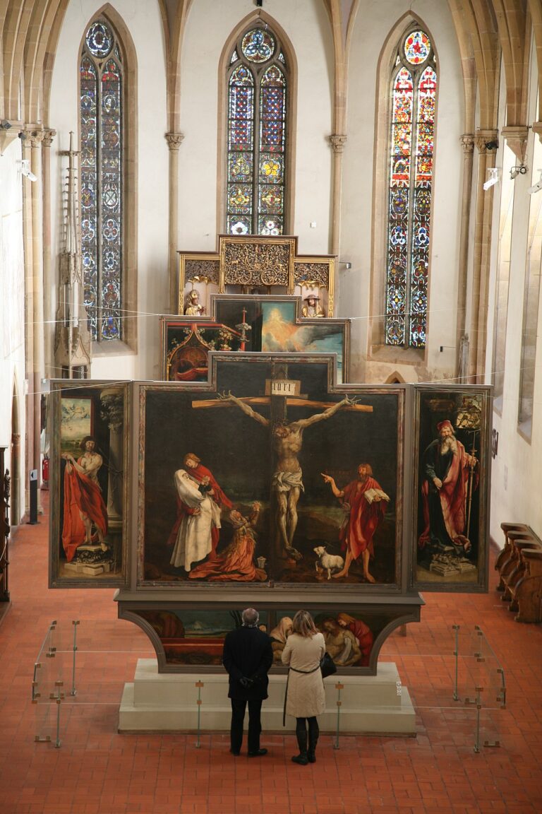 Chapel_of_Unterlinden_Museum_with_Isenheim_altarpiece